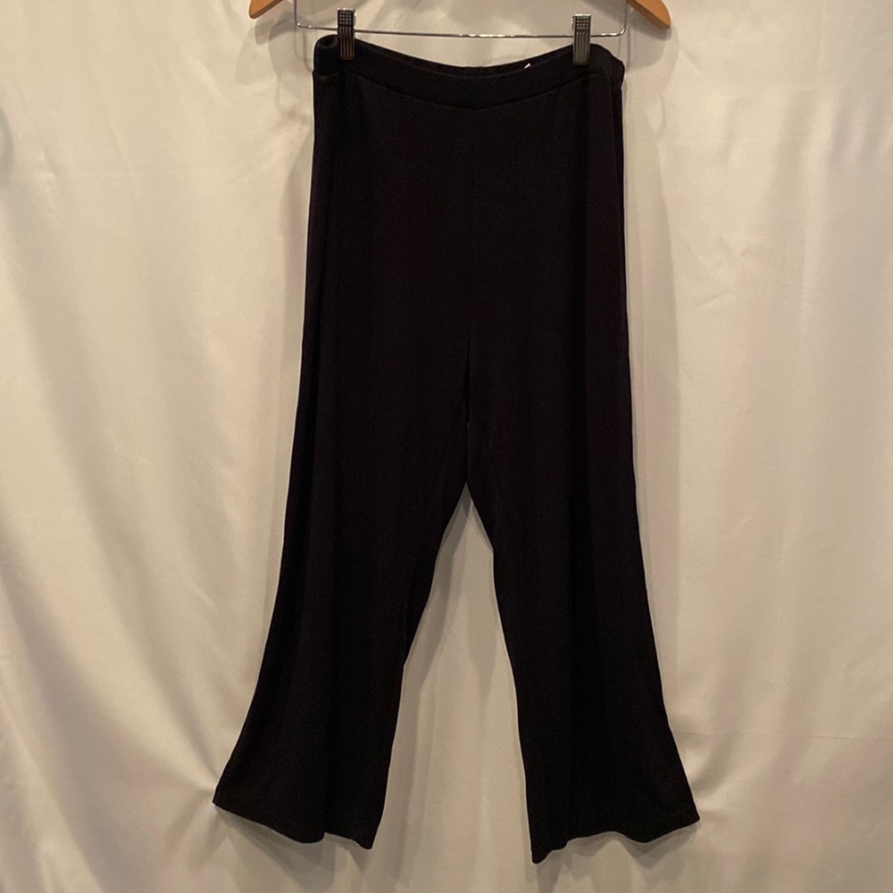 ❤️3/$30 Valerie Stevens Black Pants